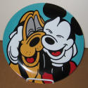 plate-bw-mickey-pluto-2.jpg (314166 bytes)